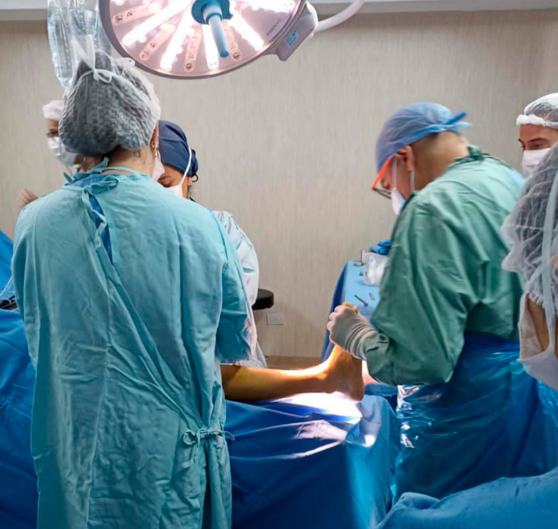 Primera cirugía de tobillo con Hyalofast en Argentina